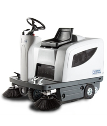 Zamiatarka samojezdna Nilfisk SWEEPER SR 1101 P